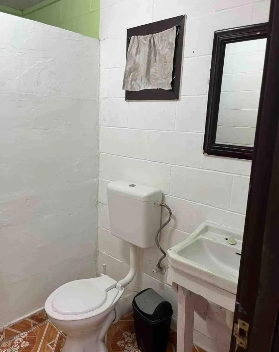Etelines Humble Abode Apartment อาเพีย ภายนอก รูปภาพ